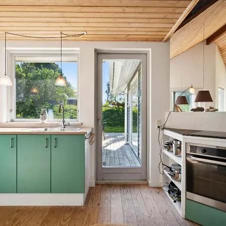 With A View Of The Beautiful Natural Landscape Of Mols 度假居 克内贝尔